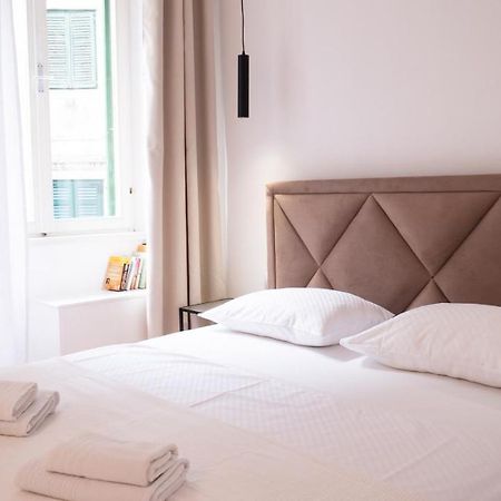 Tower Square Apartments Σπλιτ Εξωτερικό φωτογραφία