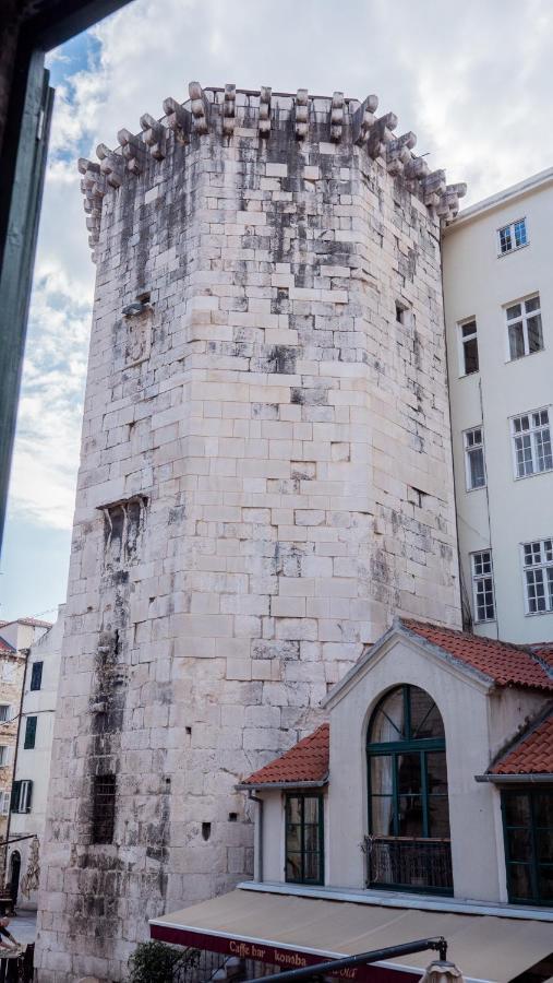 Tower Square Apartments Σπλιτ Εξωτερικό φωτογραφία